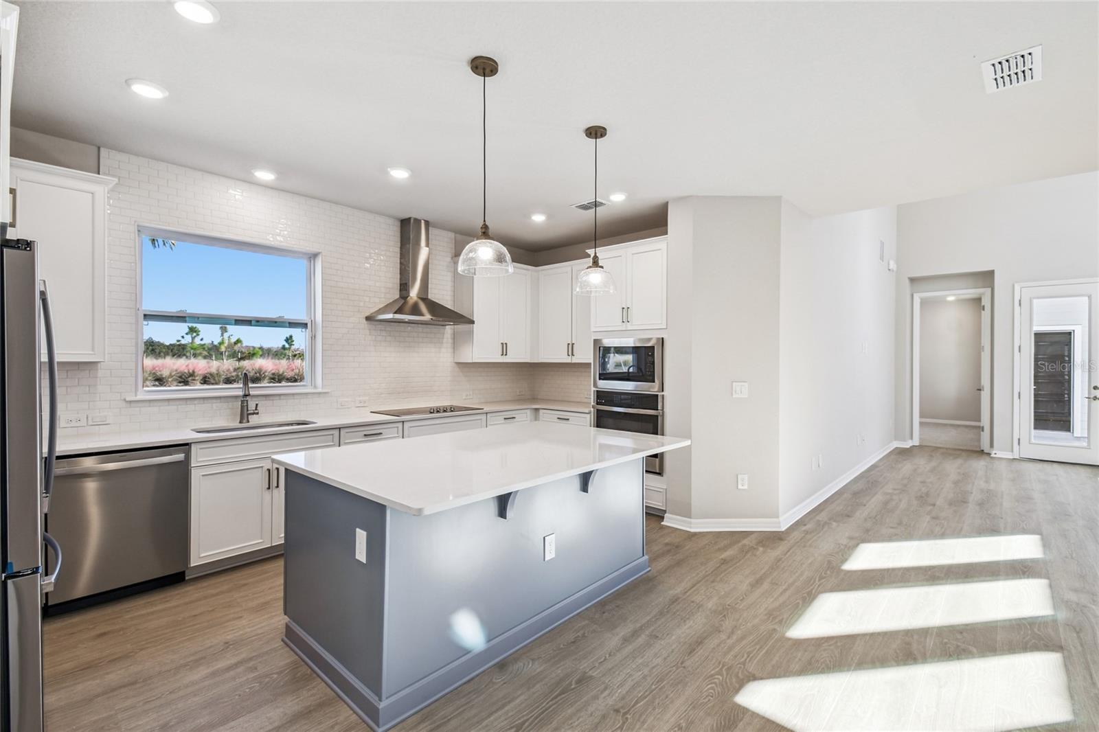 WESLYN PARK - Residential