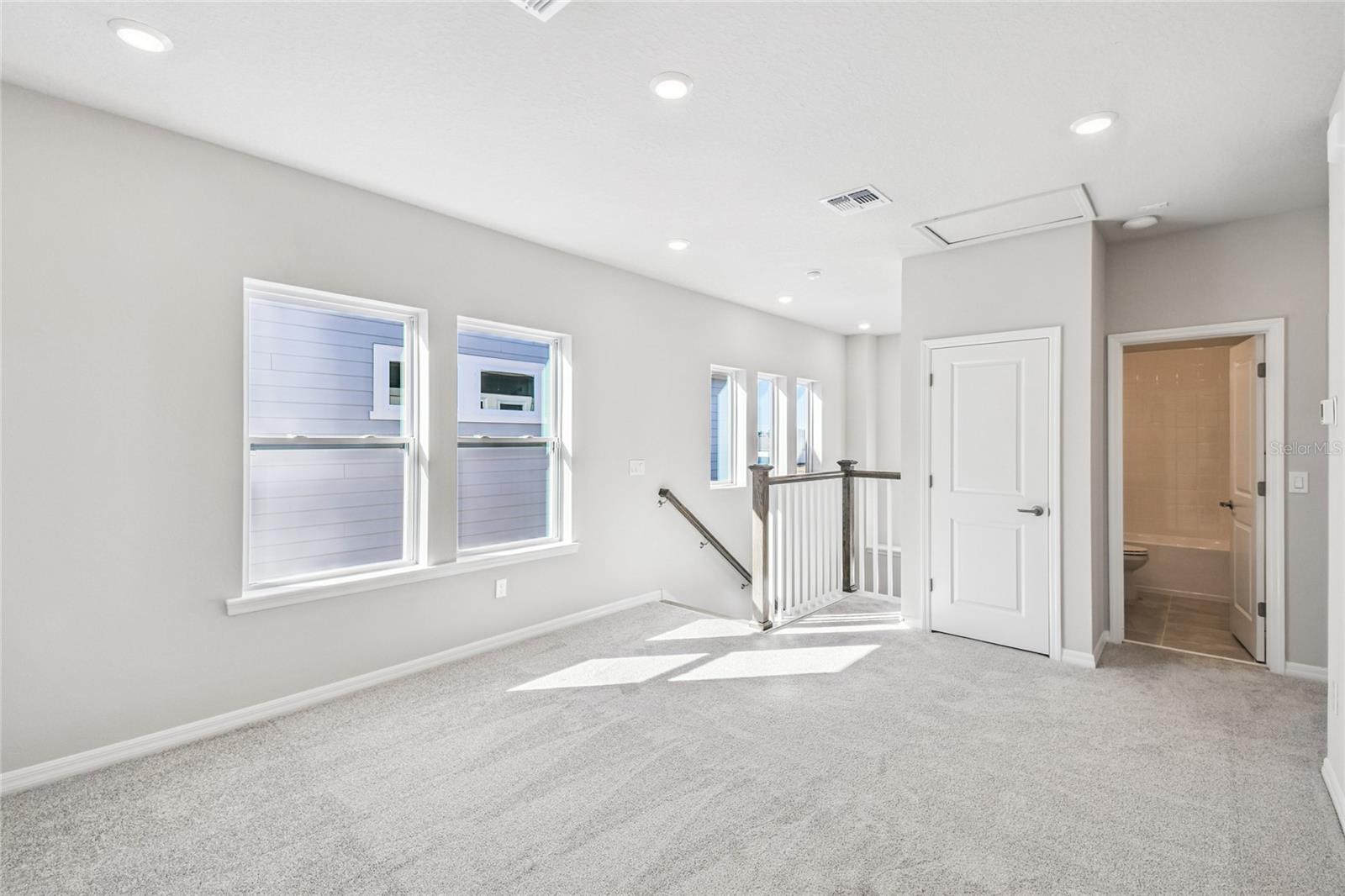 WESLYN PARK - Residential