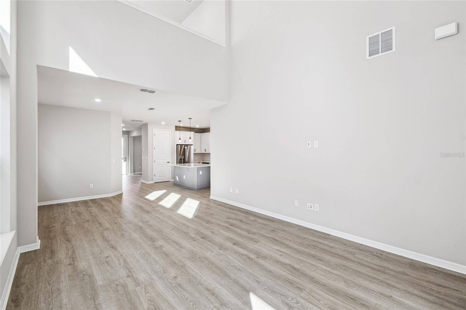 WESLYN PARK - Residential