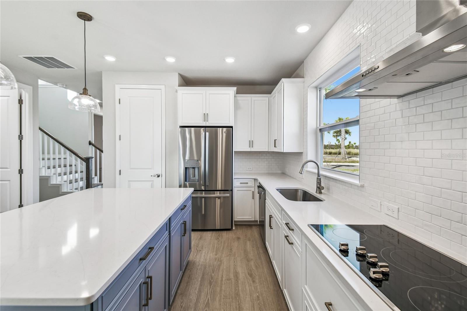 WESLYN PARK - Residential