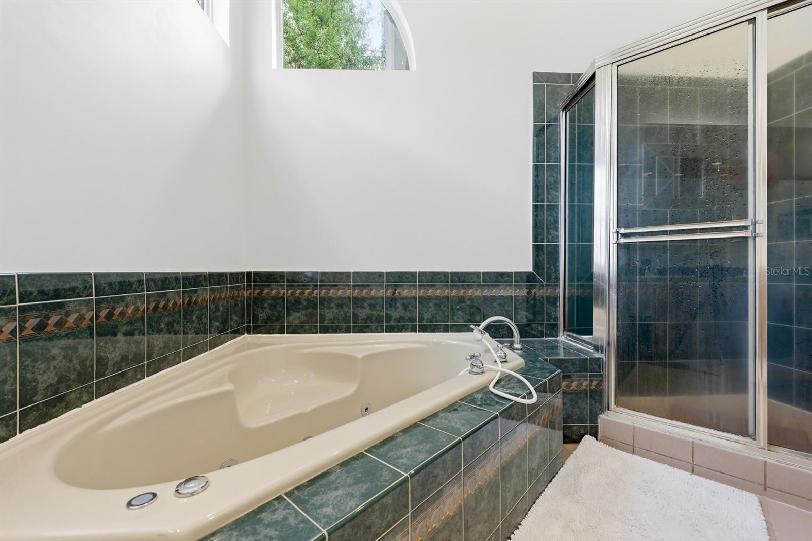 JOCKEY CLUB - Residential