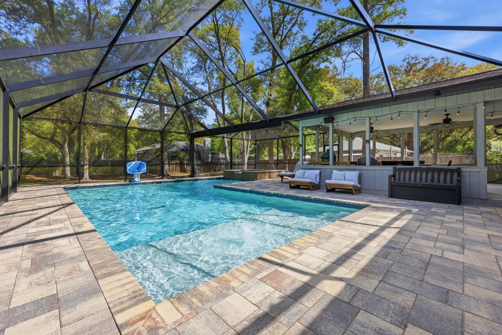 JOCKEY CLUB - Residential