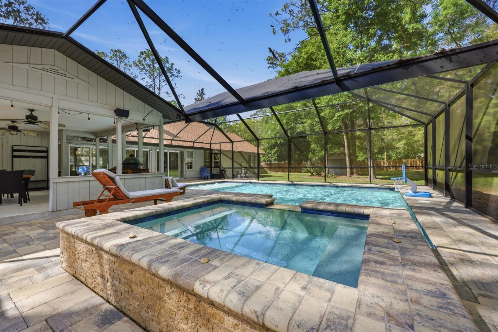 JOCKEY CLUB - Residential