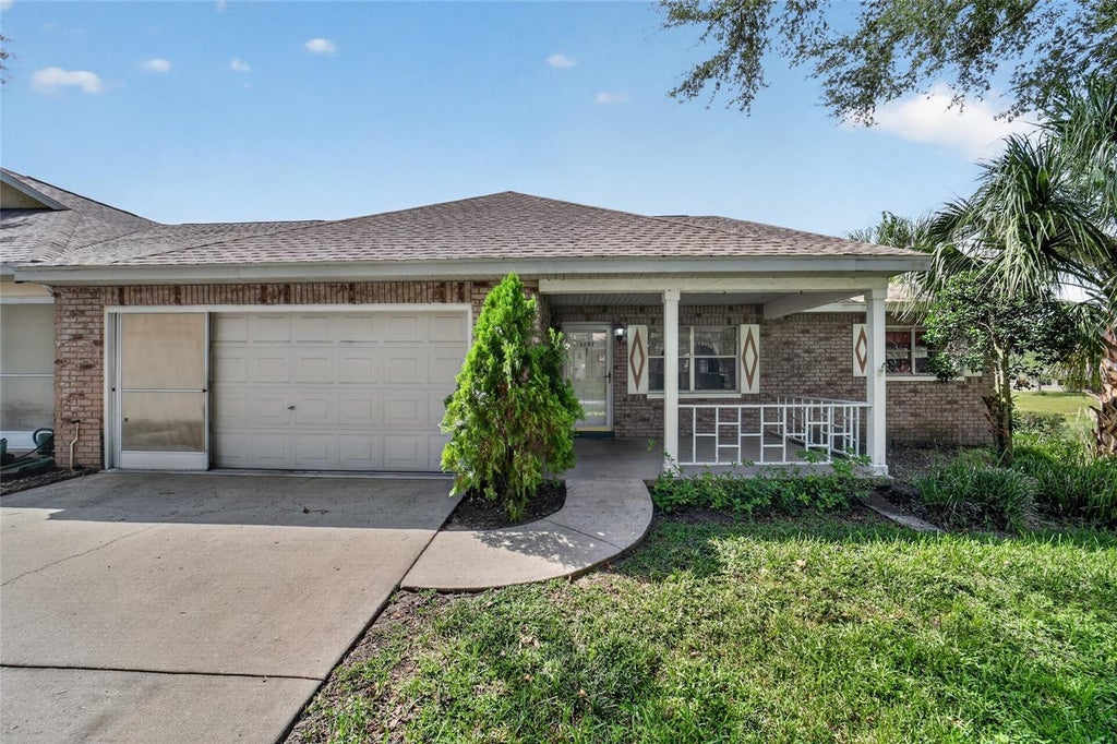 Photo of 9882 SW 88th Terrace #B, Ocala, FL 34481 (MLS # OM729409)
