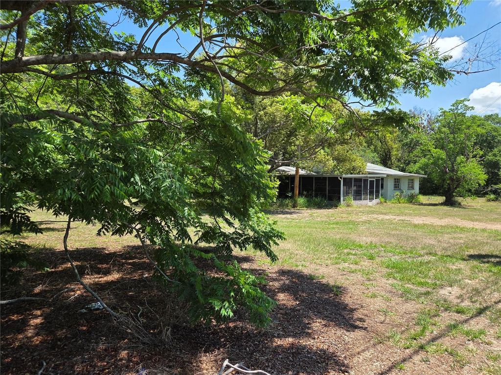 Photo of 3810 E Lumsden Road, Valrico, FL 33594 (MLS # TB8515261)