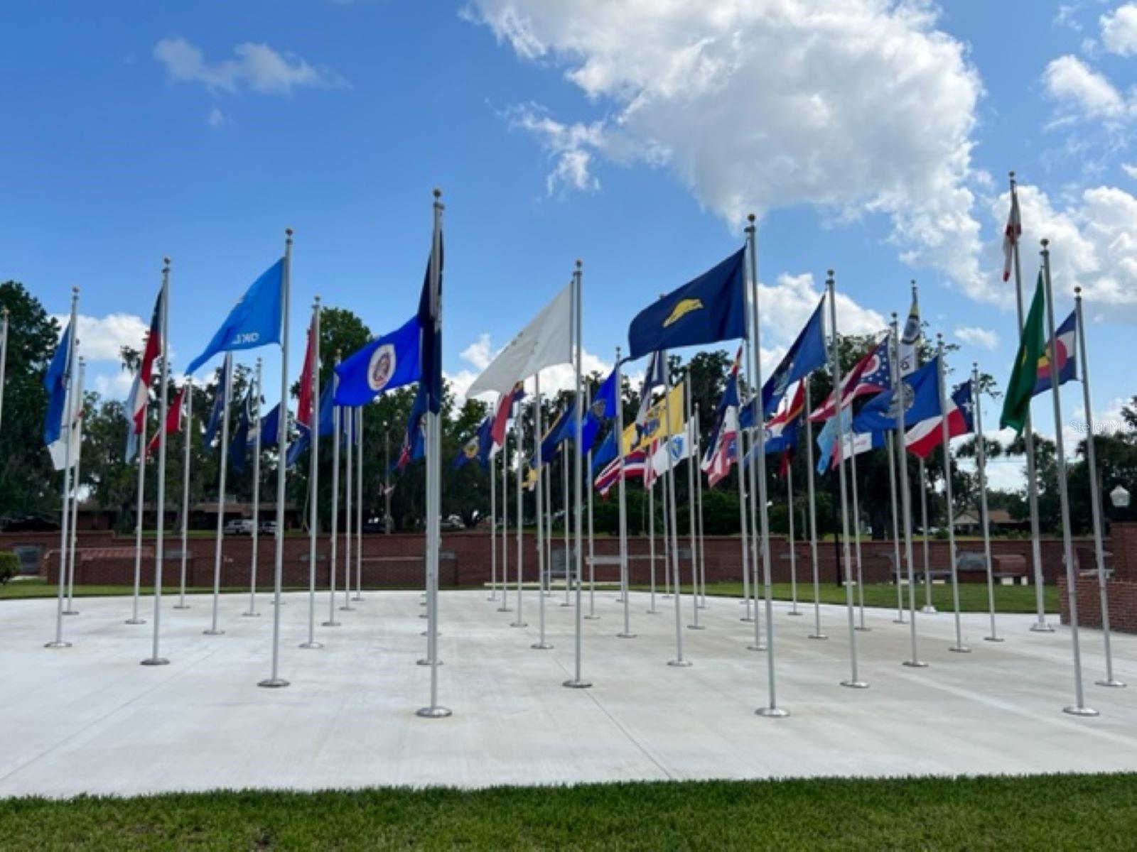 SUMMERCREST - Residential