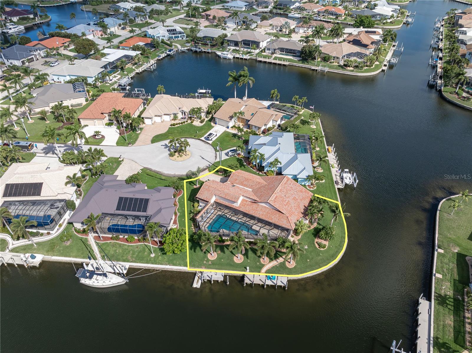 PUNTA GORDA ISLES SEC 14 - Residential