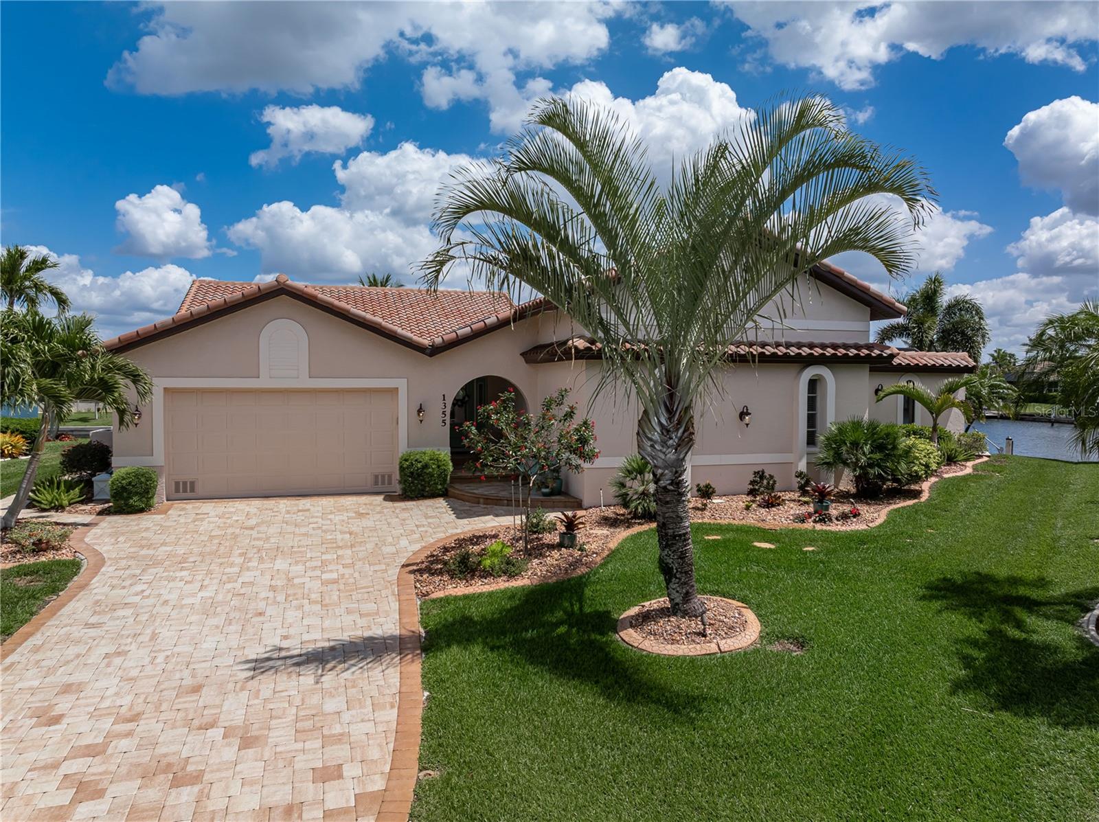 PUNTA GORDA ISLES SEC 14 - Residential