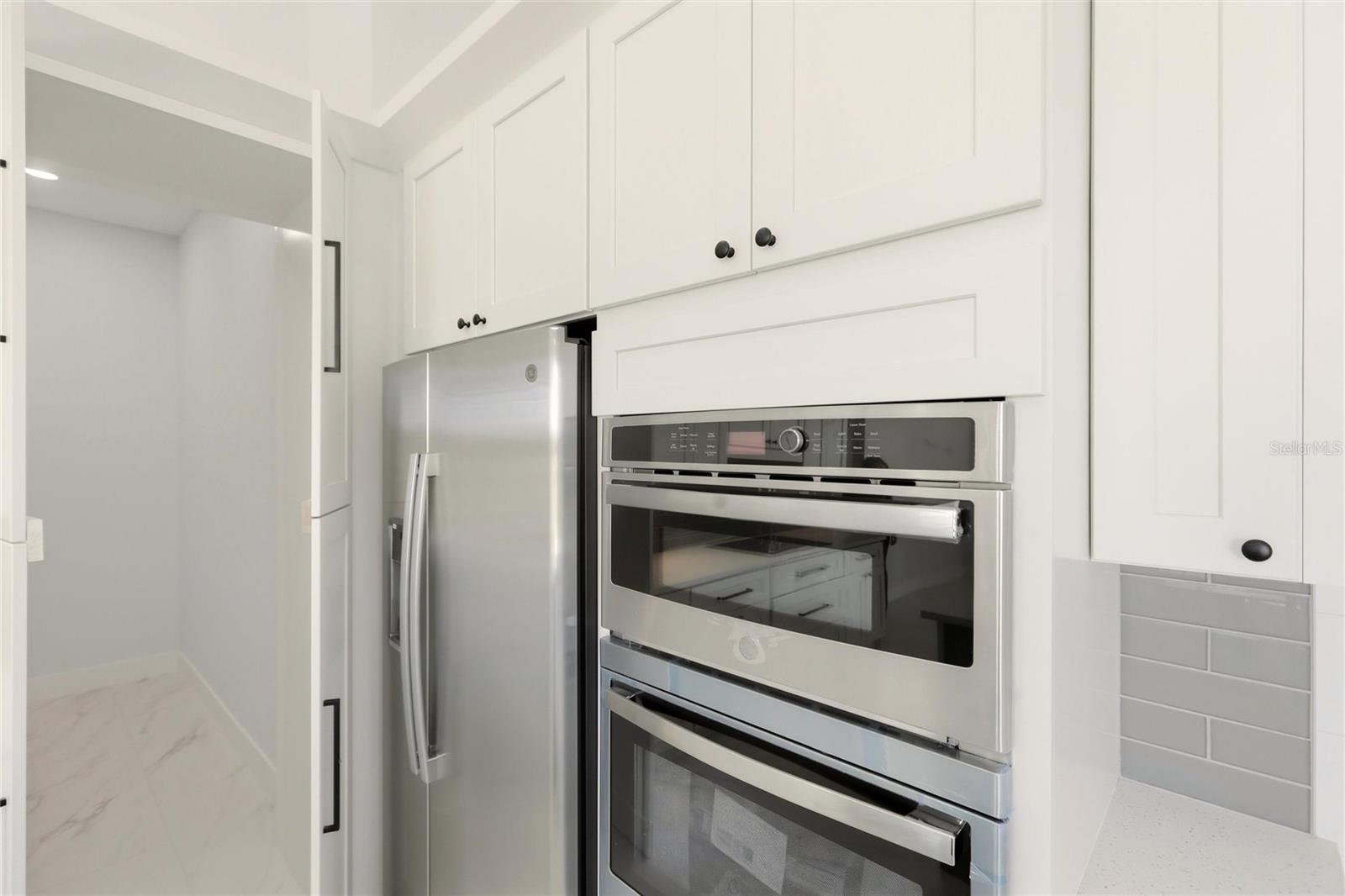 ROTONDA WEST LONG MEADOW - Residential