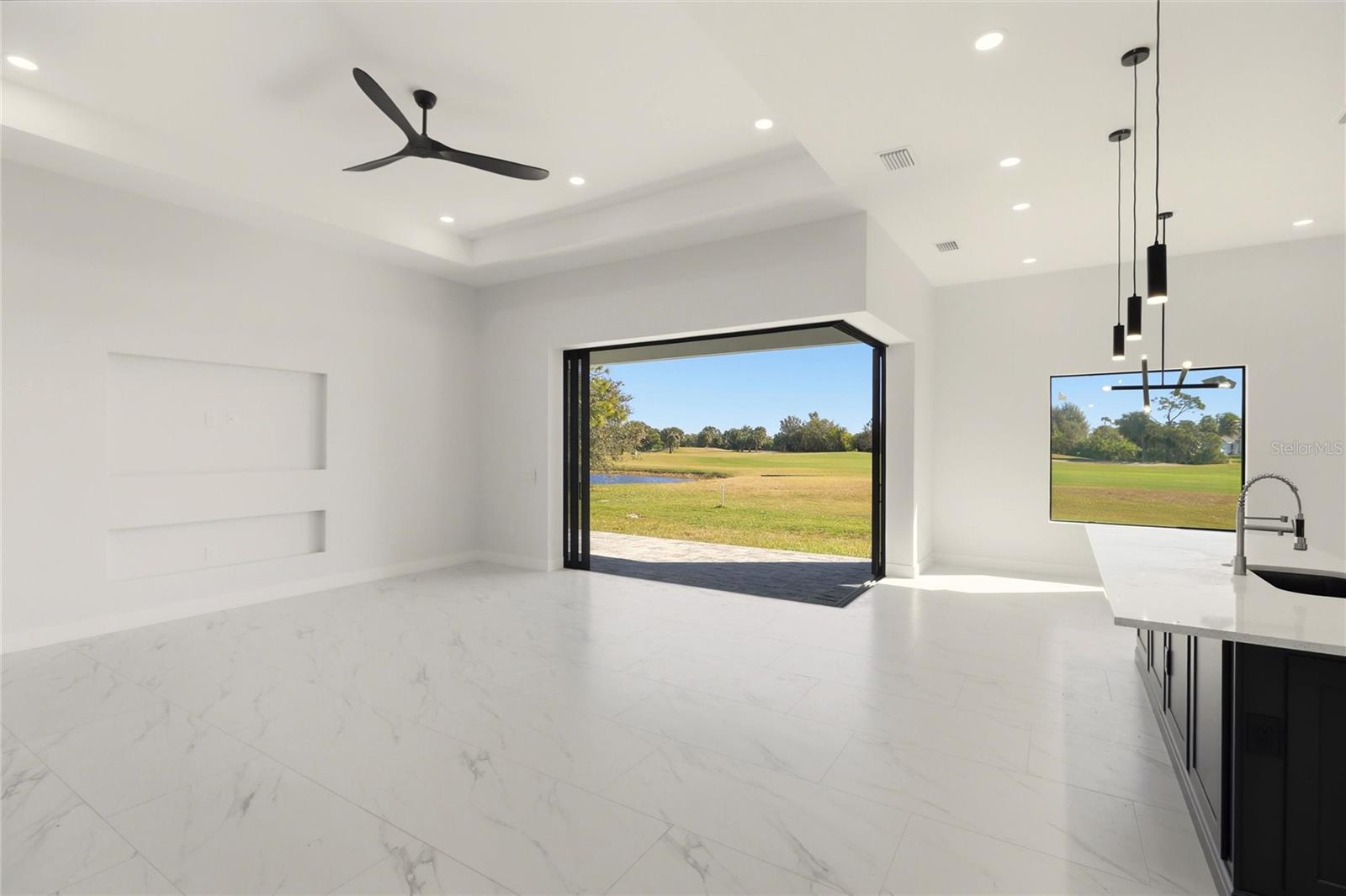 ROTONDA WEST LONG MEADOW - Residential