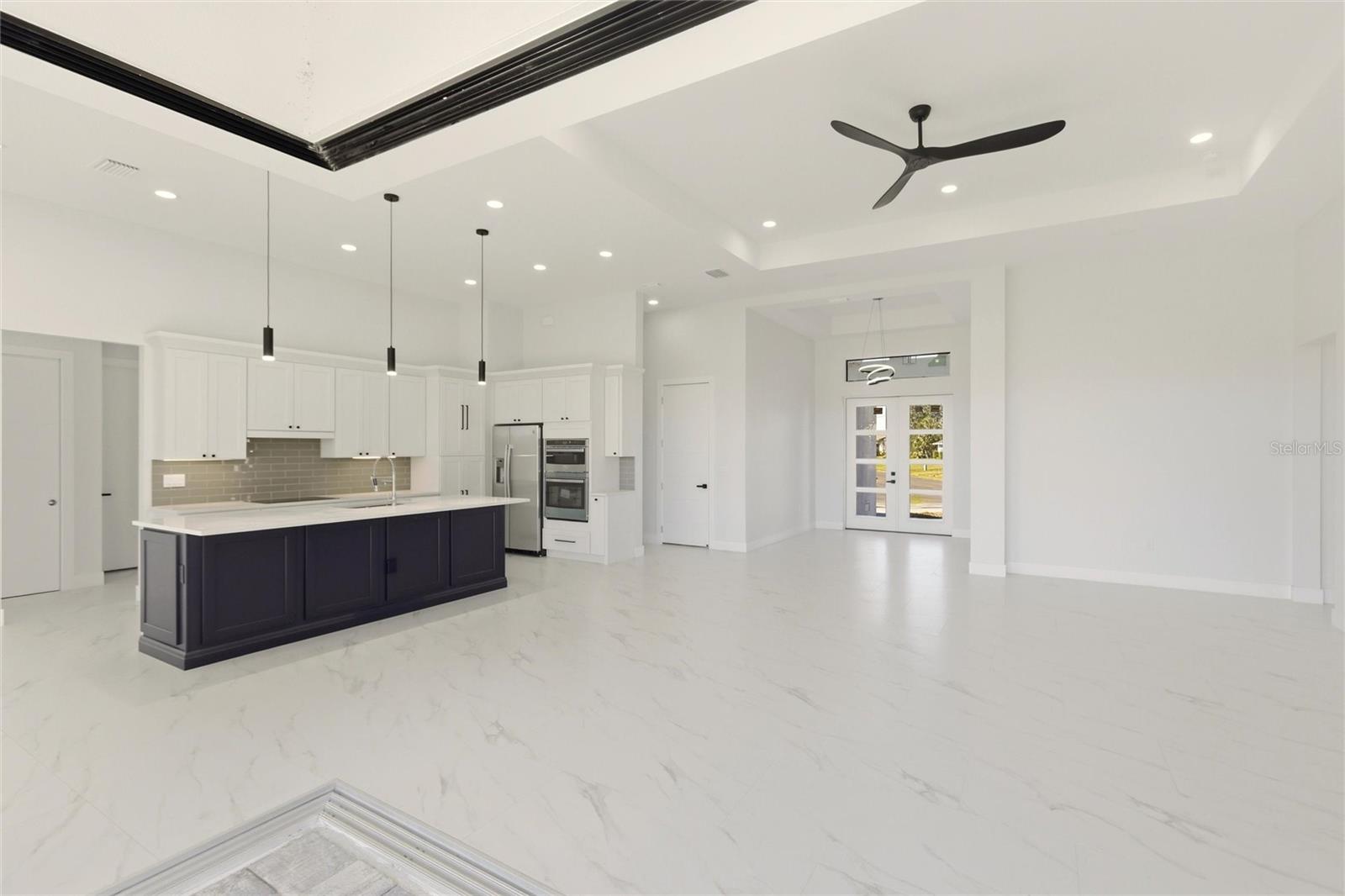 ROTONDA WEST LONG MEADOW - Residential