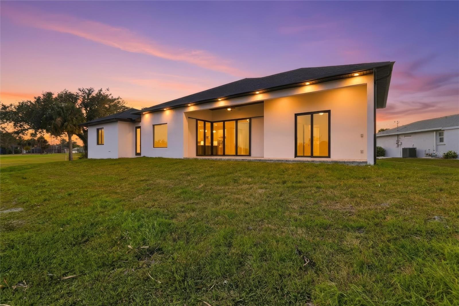 ROTONDA WEST LONG MEADOW - Residential