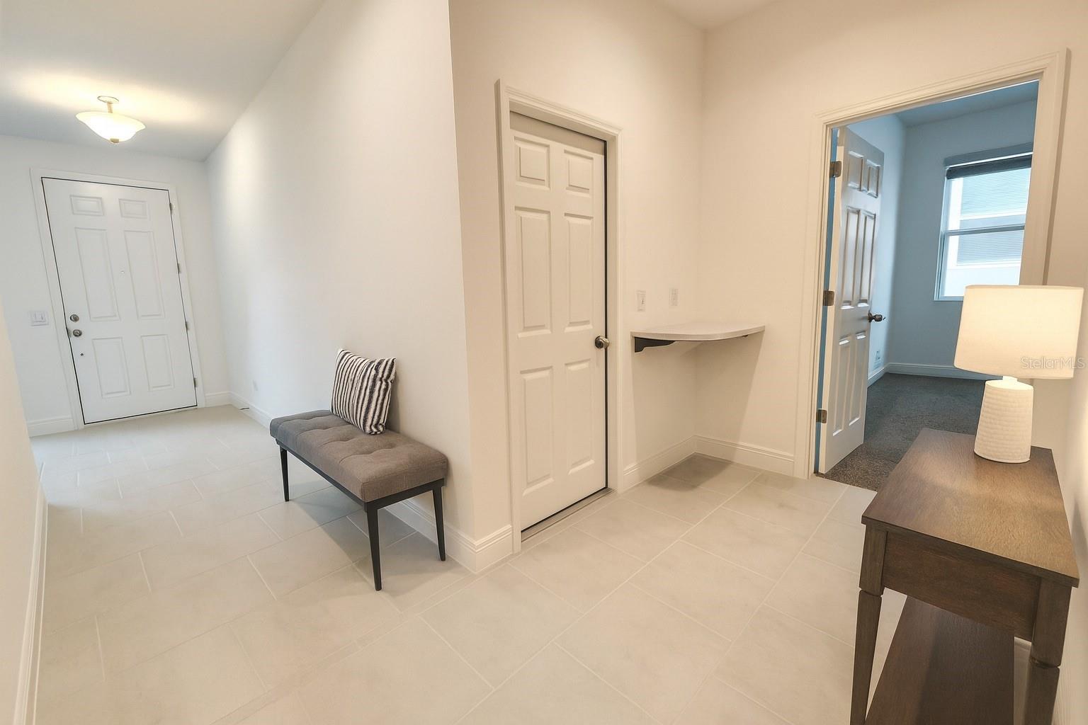 ARDMORE RESERVE PH IV A REP - Residential Lease