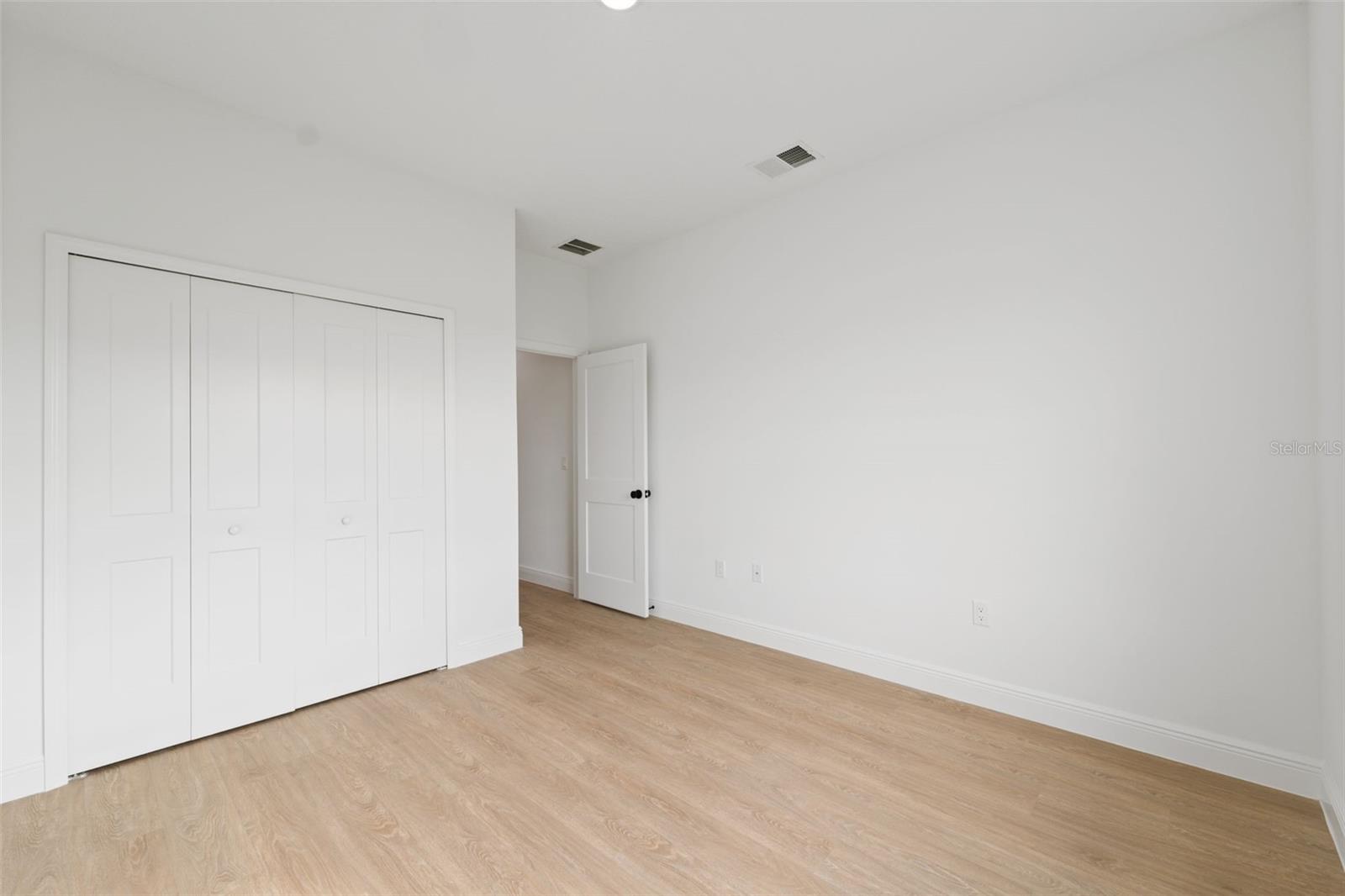 MARION OAKS UN 01 - Residential