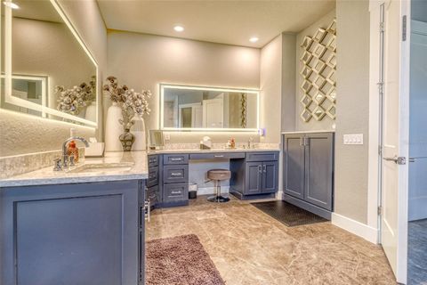 Tiny photo for 12902 SW 138th Loop, Dunnellon, FL 34432 (MLS # TB8396502)