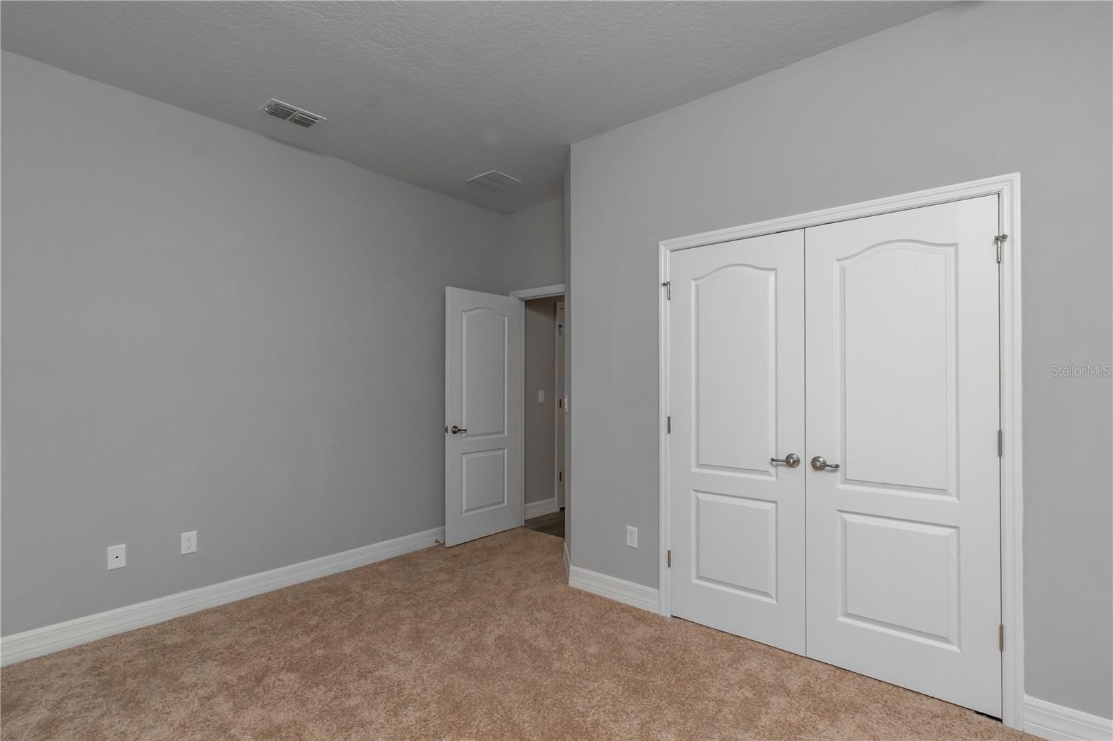 MARION OAKS 01 - Residential