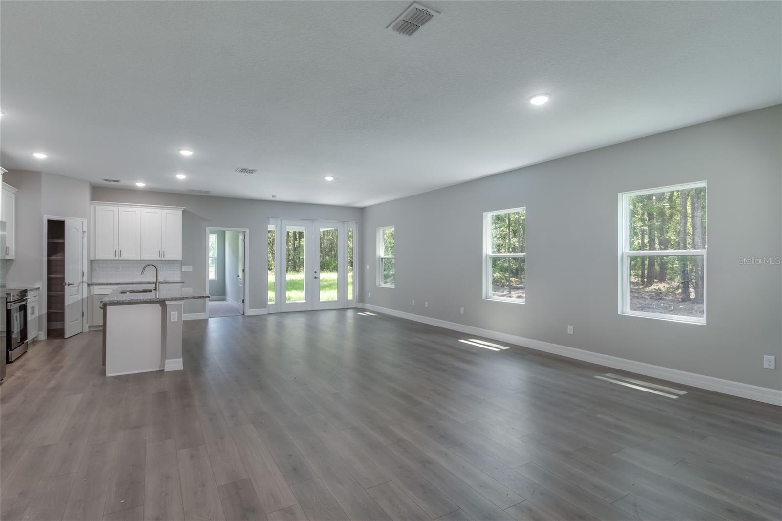 MARION OAKS 01 - Residential