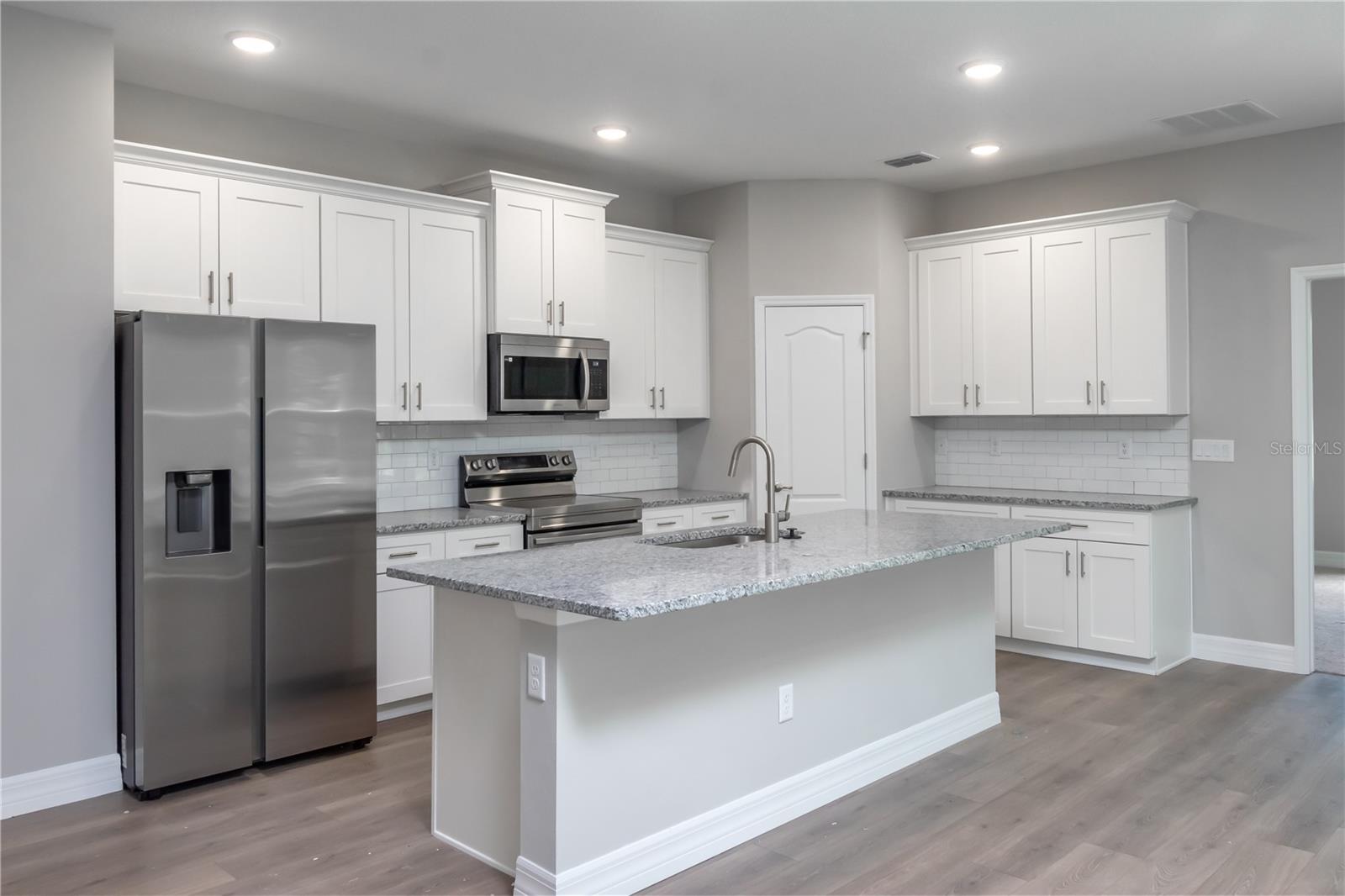 MARION OAKS 01 - Residential