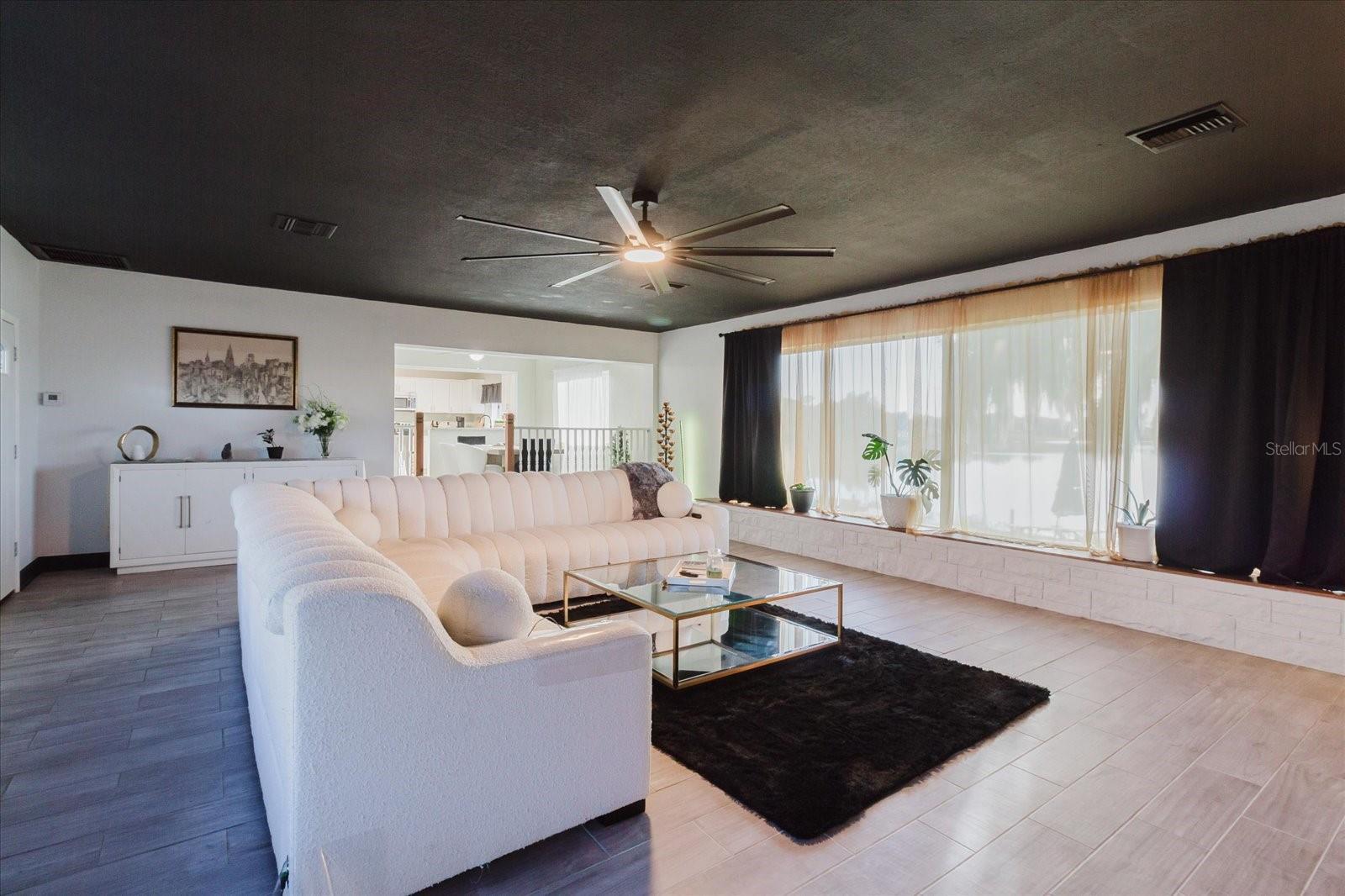 ALTURAS - Residential