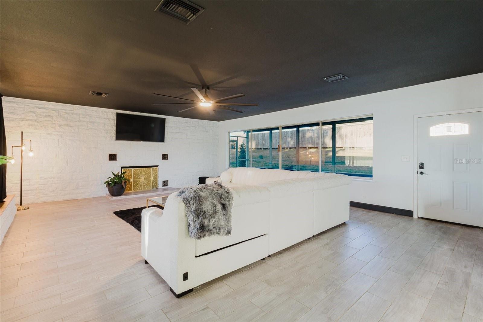 ALTURAS - Residential