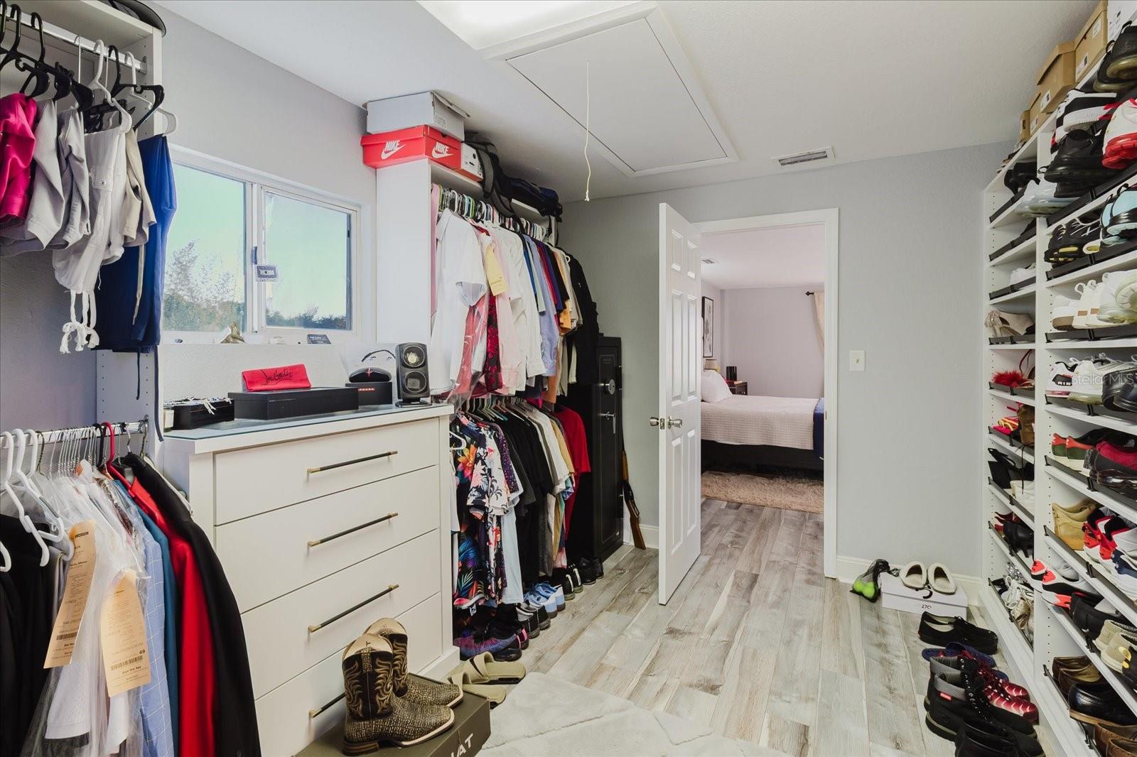 ALTURAS - Residential