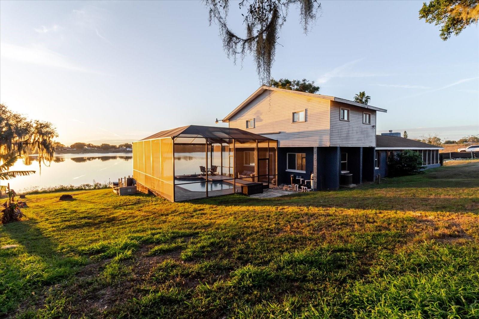 ALTURAS - Residential