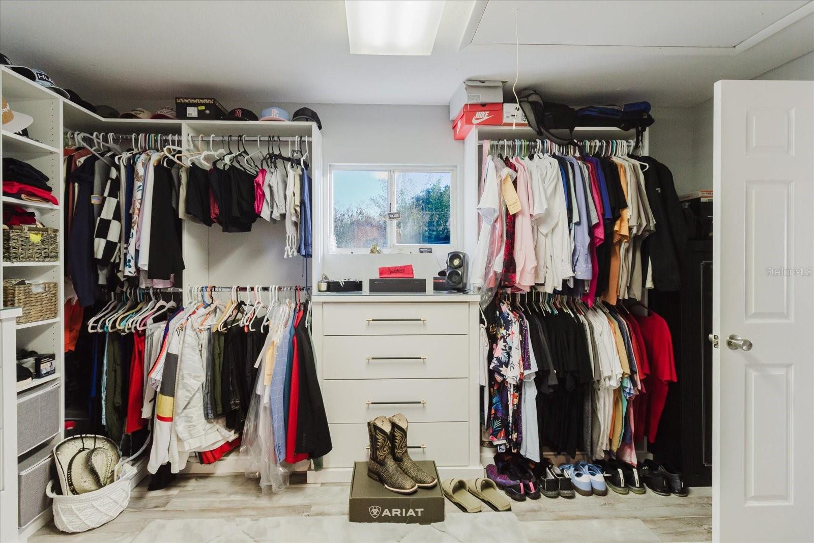 ALTURAS - Residential