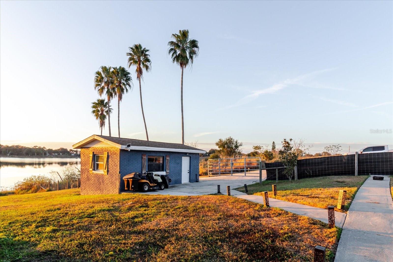 ALTURAS - Residential