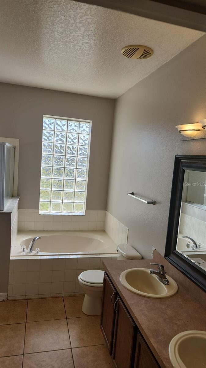 POINCIANA NBHD 1 VLG 5 - Residential Lease