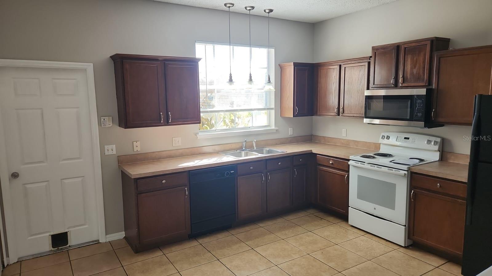POINCIANA NBHD 1 VLG 5 - Residential Lease