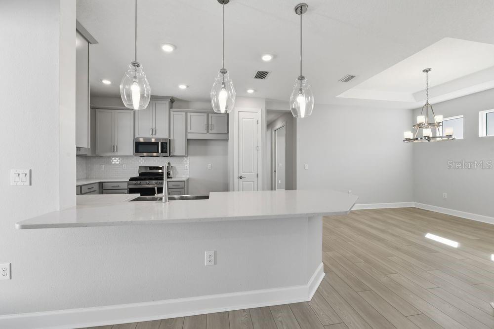 AZARIO ESPLANADE - Residential