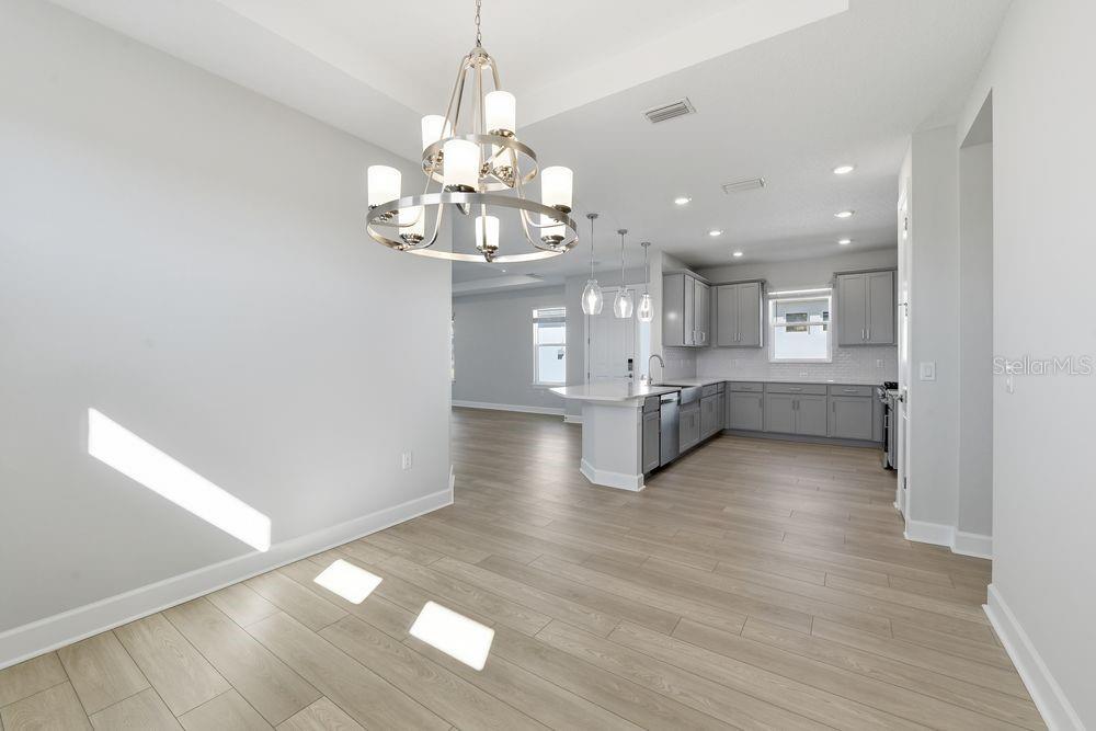 AZARIO ESPLANADE - Residential