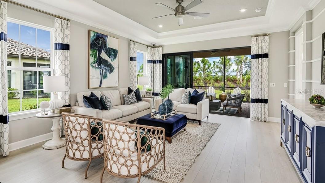 AZARIO ESPLANADE - Residential