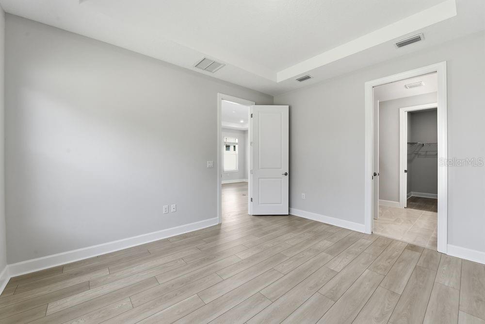 AZARIO ESPLANADE - Residential