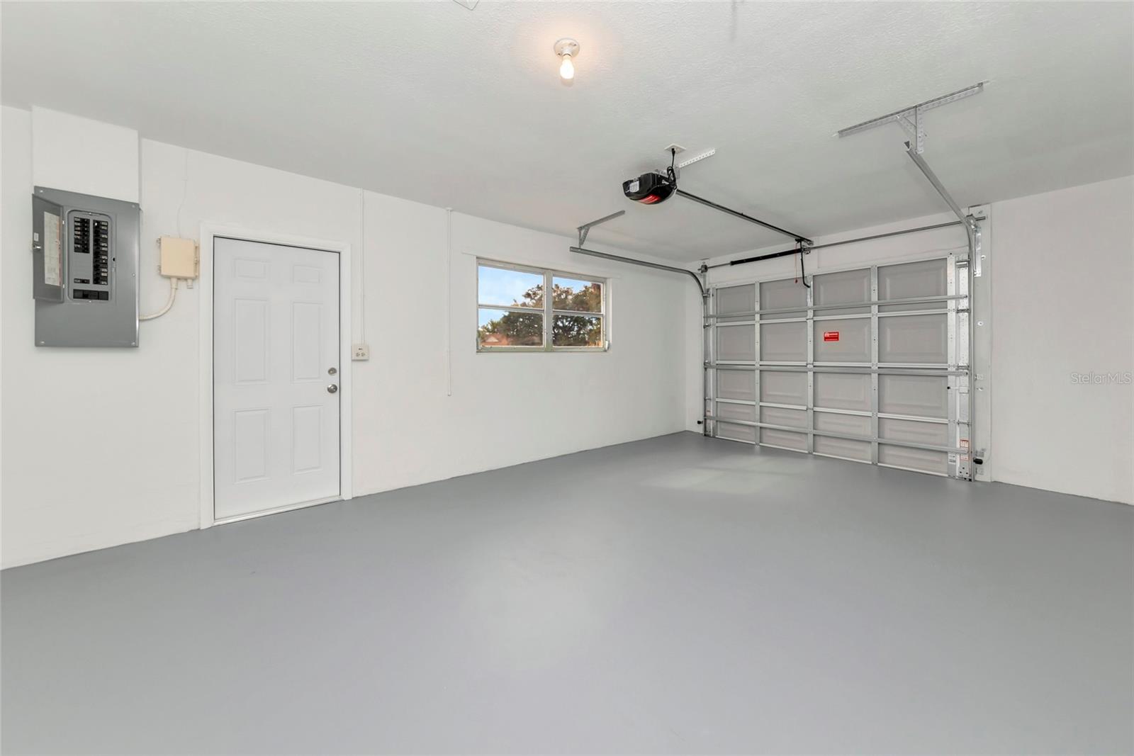 VENICE EAST 5TH ADD - Residential