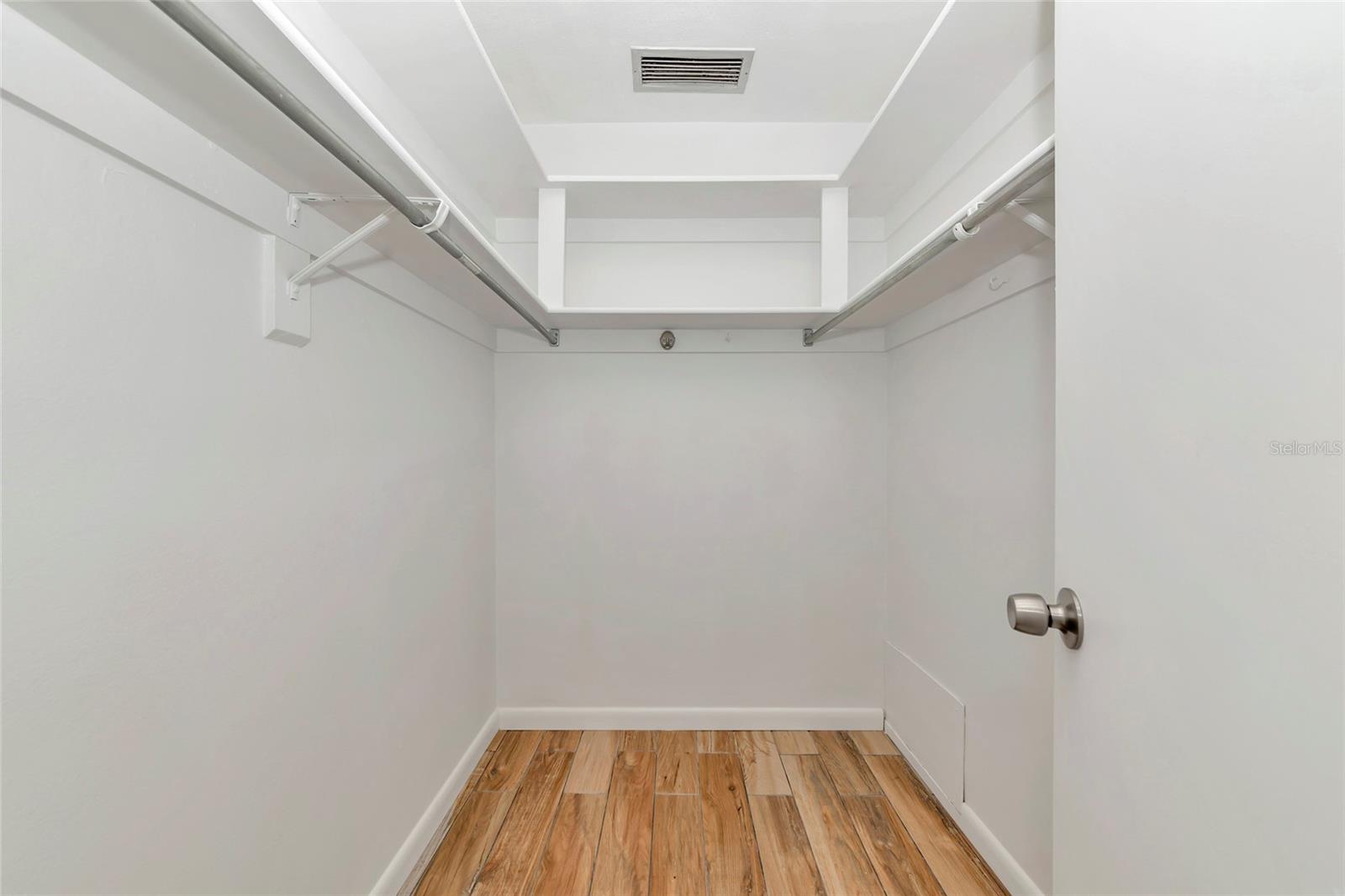 VENICE EAST 5TH ADD - Residential