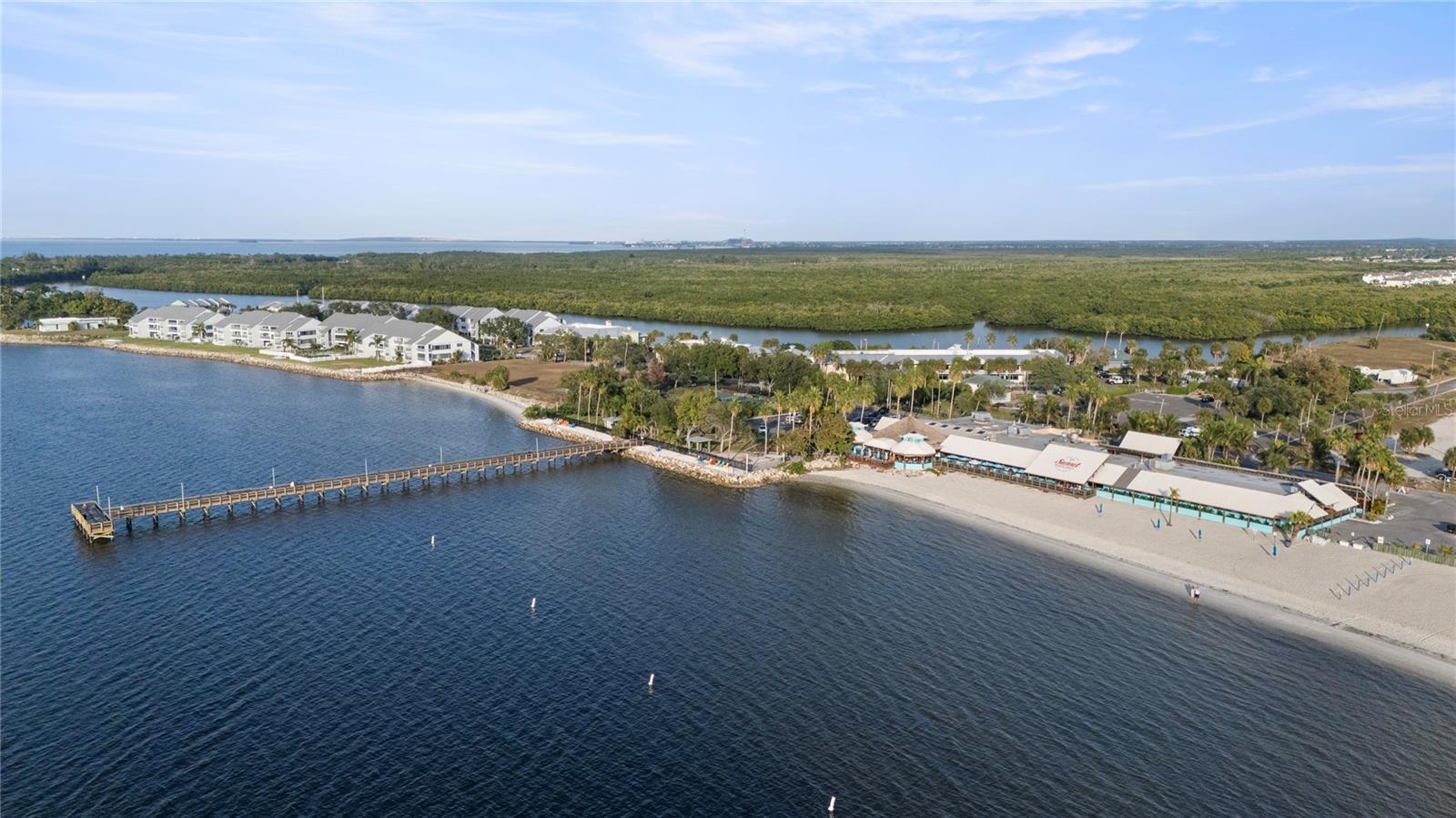 ISLAND RESORT AT MARINERS CLUB - Residential