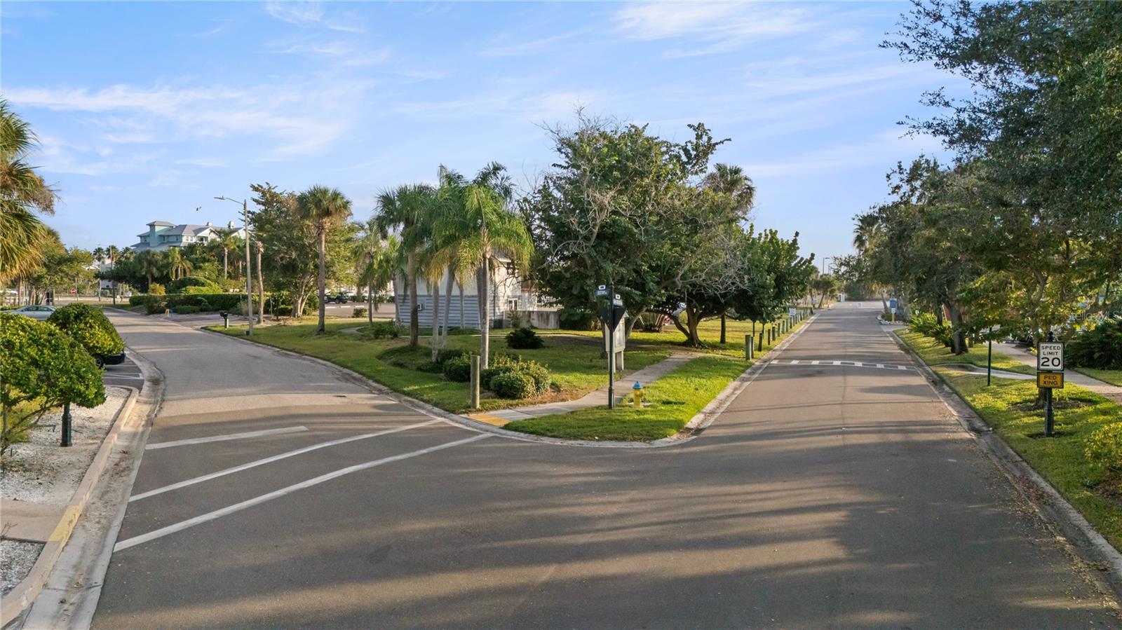 ISLAND RESORT AT MARINERS CLUB - Residential