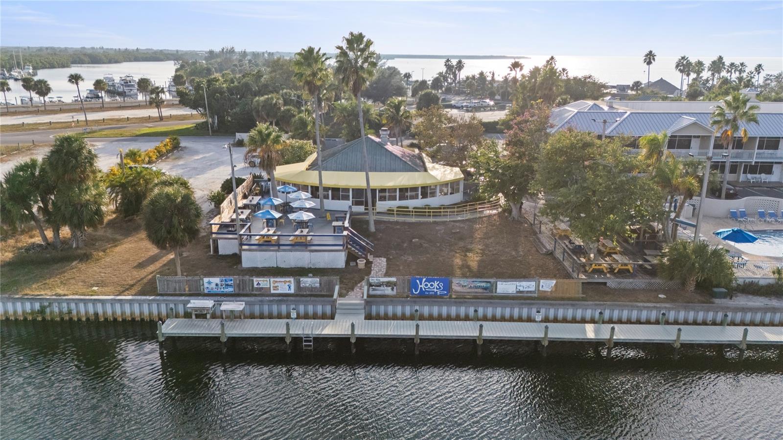 ISLAND RESORT AT MARINERS CLUB - Residential