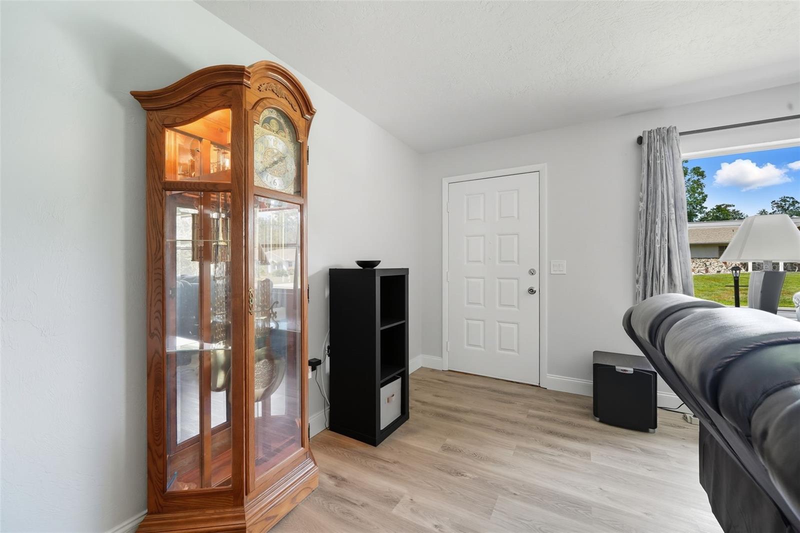BEVERLY HILLS UNIT 08 PH 01 - Residential