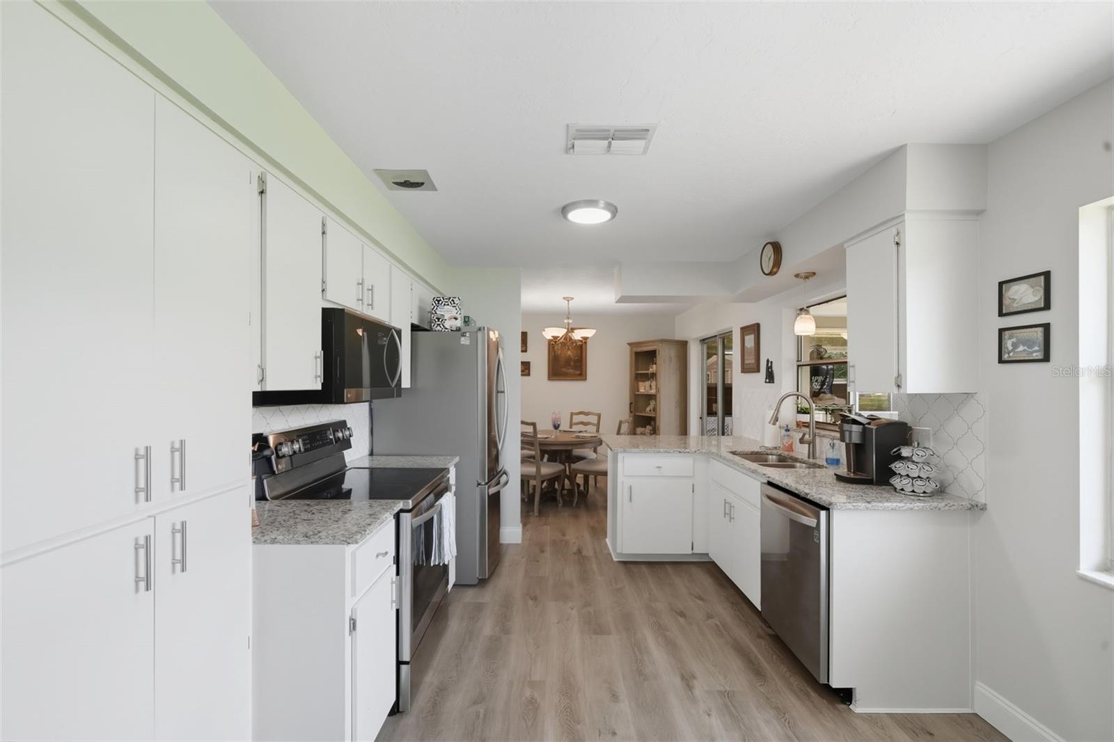 BEVERLY HILLS UNIT 08 PH 01 - Residential