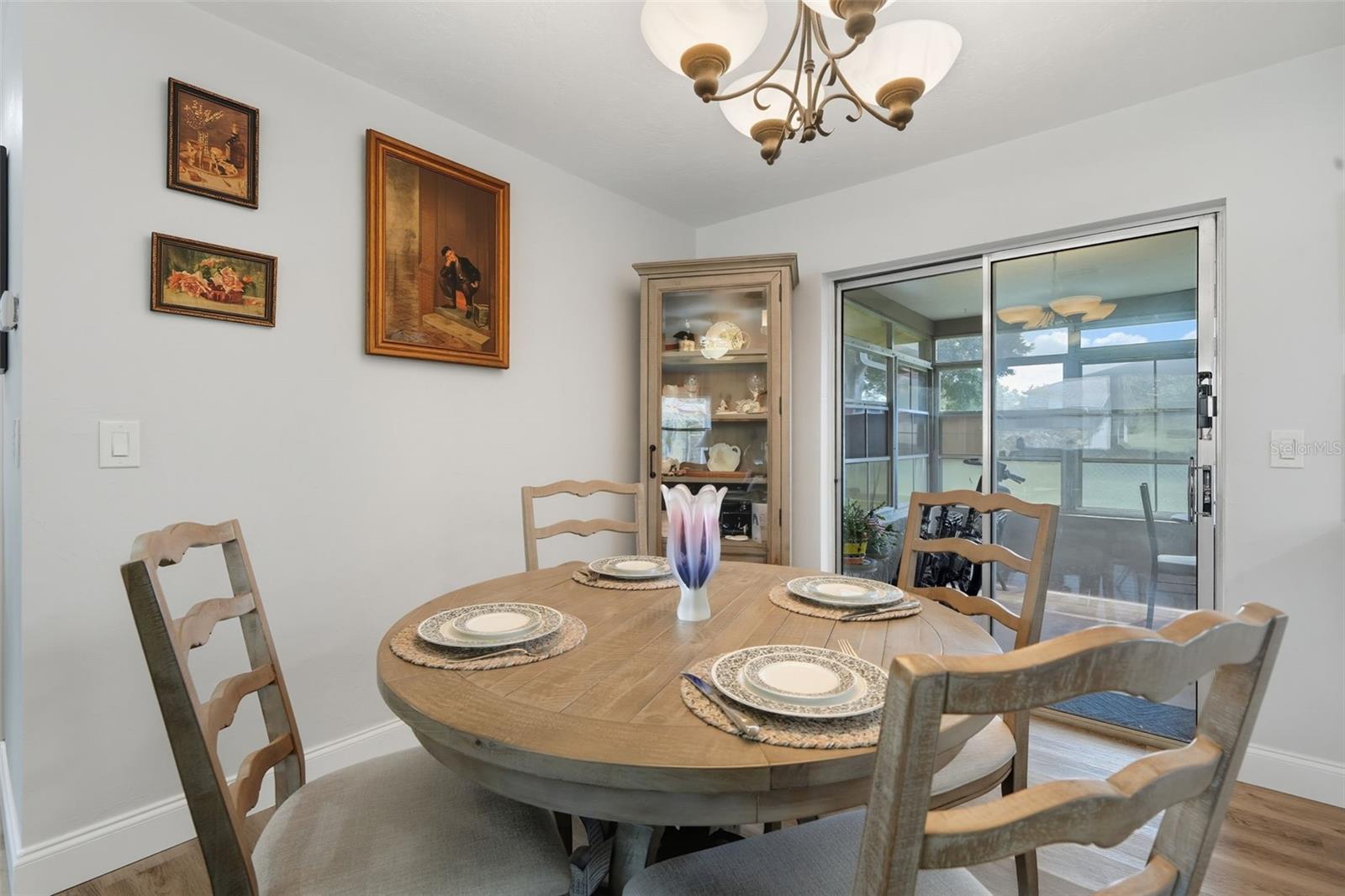 BEVERLY HILLS UNIT 08 PH 01 - Residential