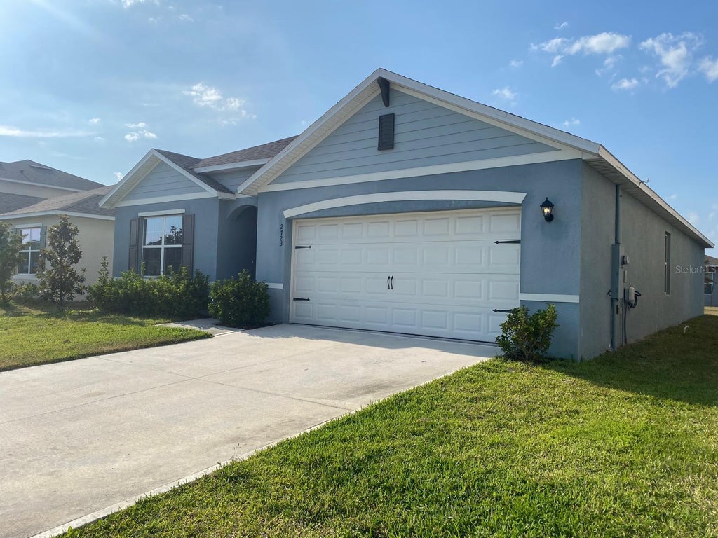 Photo of 2723 Sunkissed Drive, Saint Cloud, FL 34771 (MLS # O6443616)