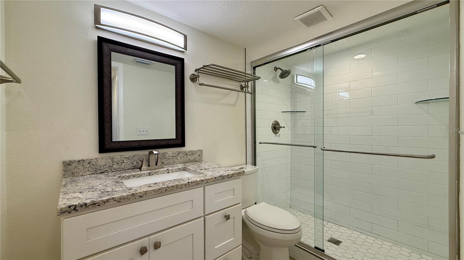 SANDY COVE - Residential