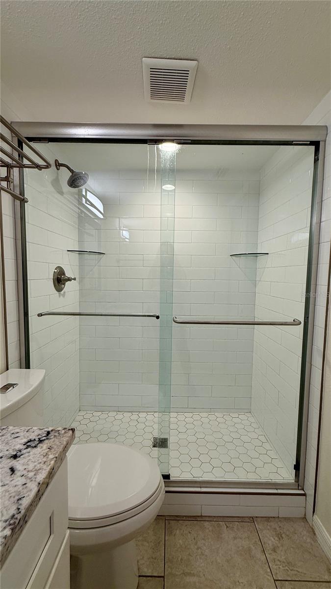 SANDY COVE - Residential