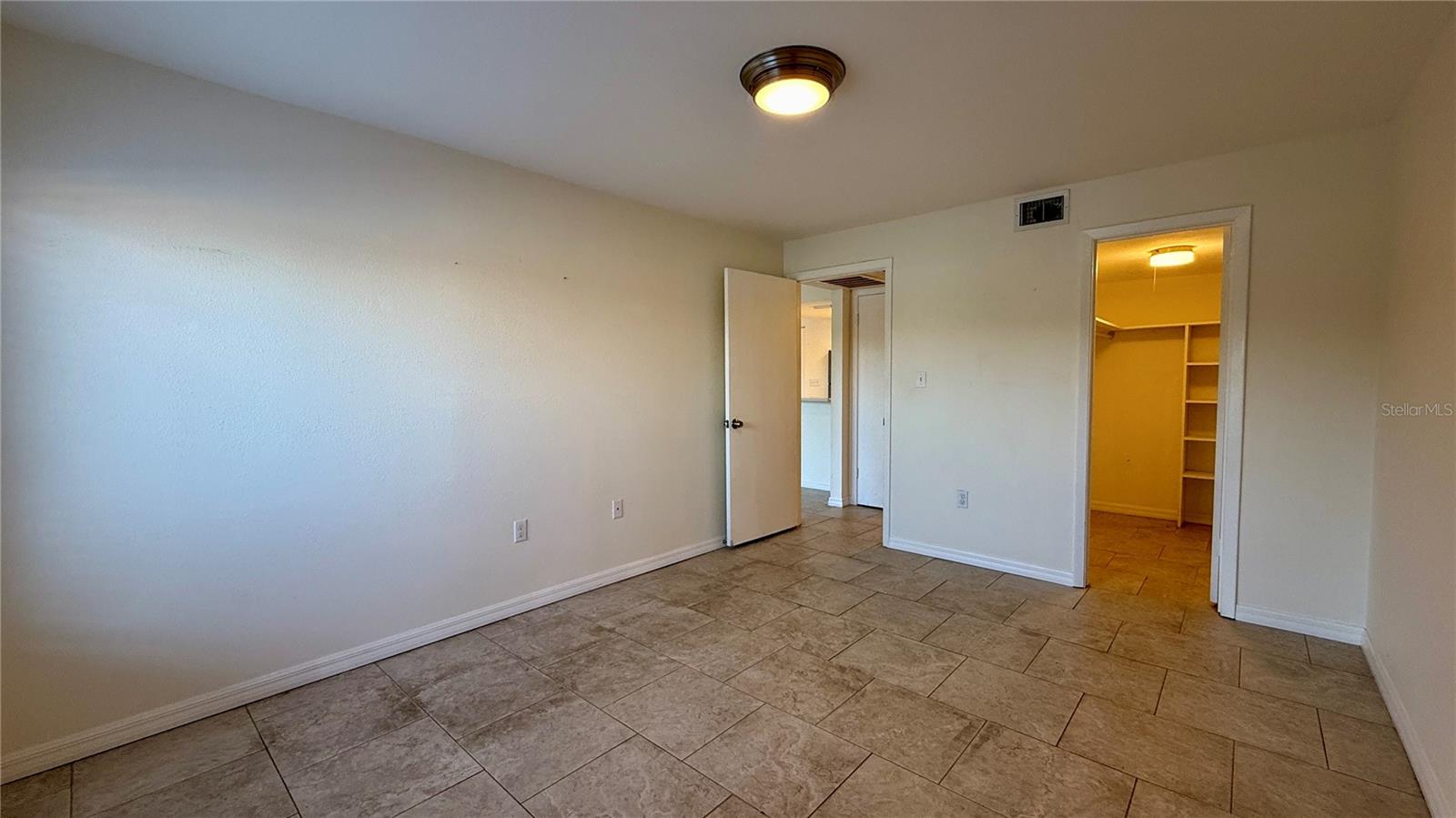 SANDY COVE - Residential