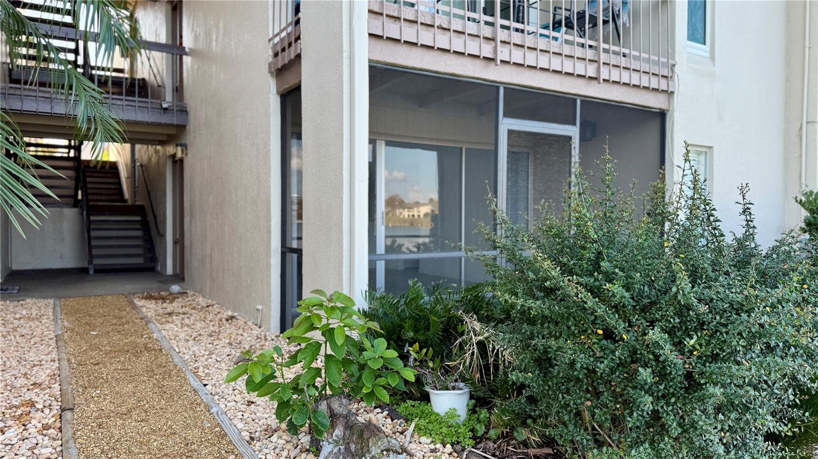 SANDY COVE - Residential