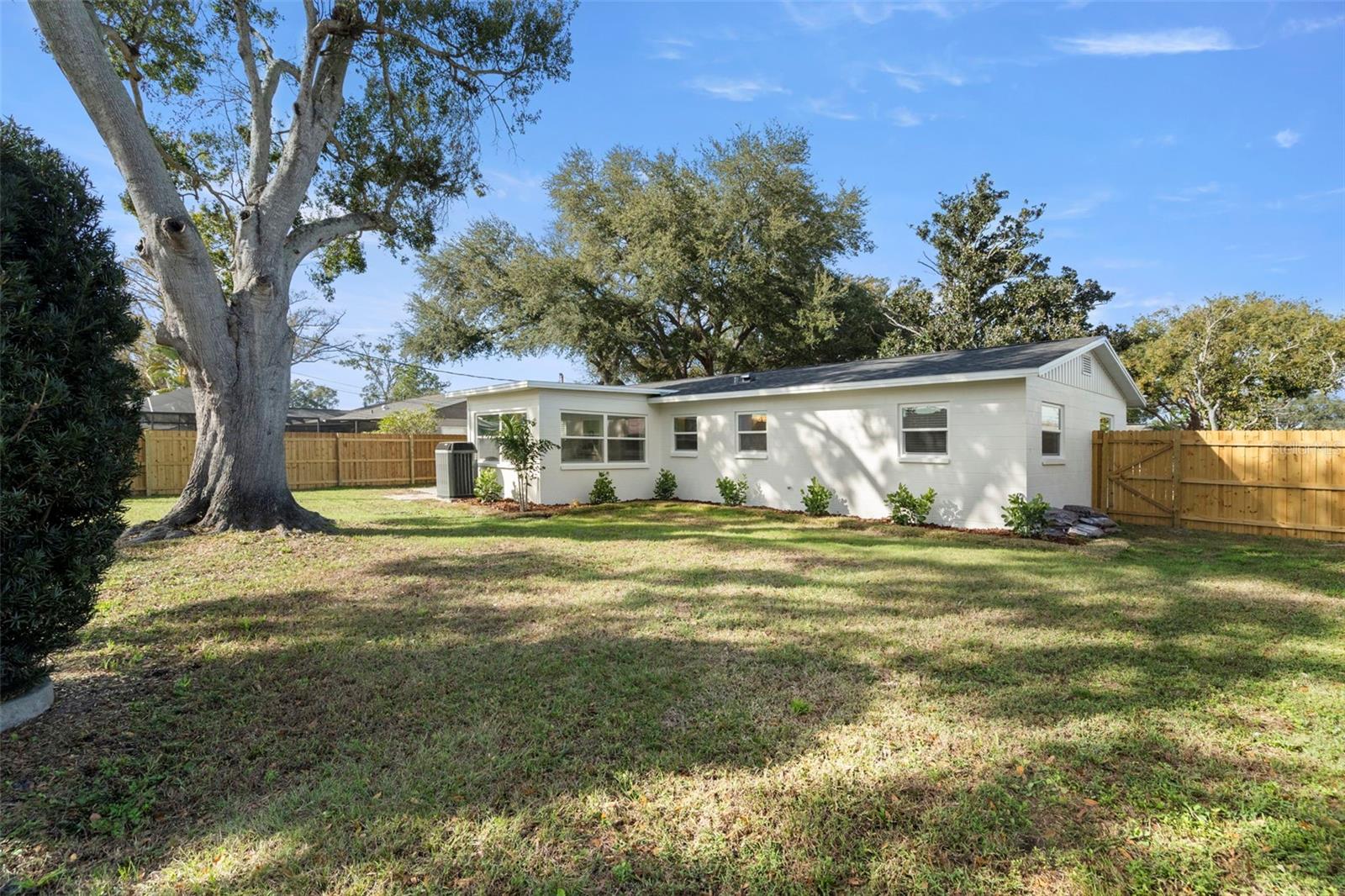 BROADACRES - Residential