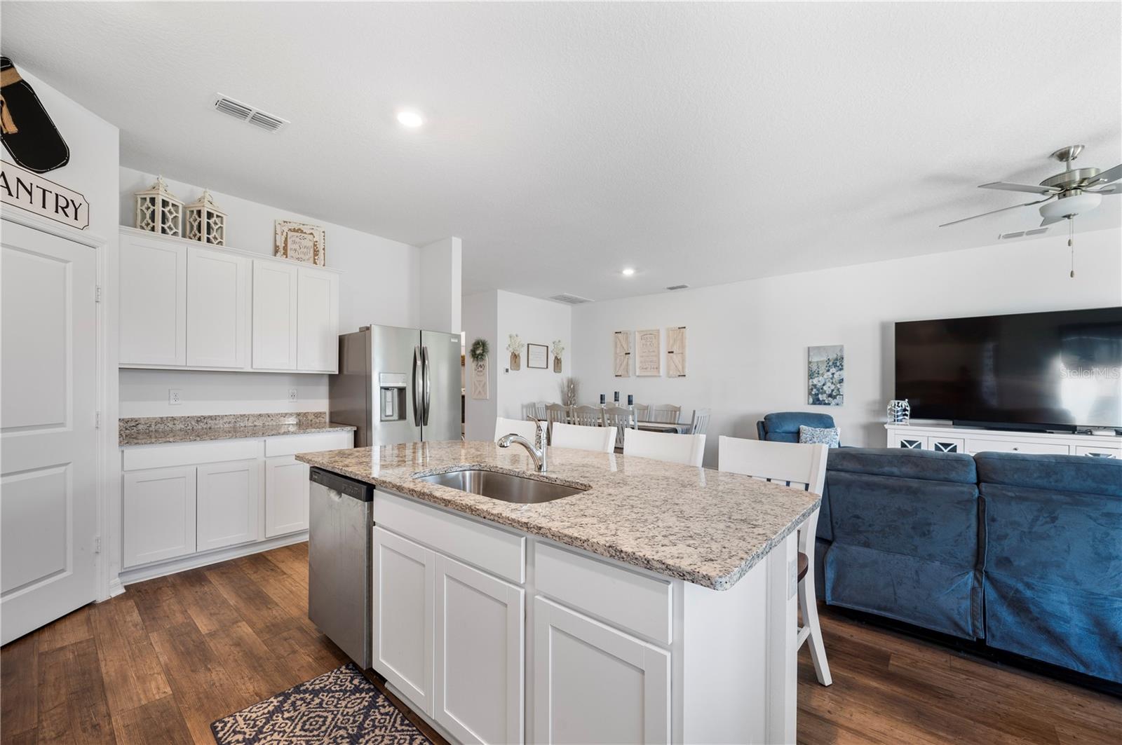 RIVERSTONE PH 3 & 4 - Residential