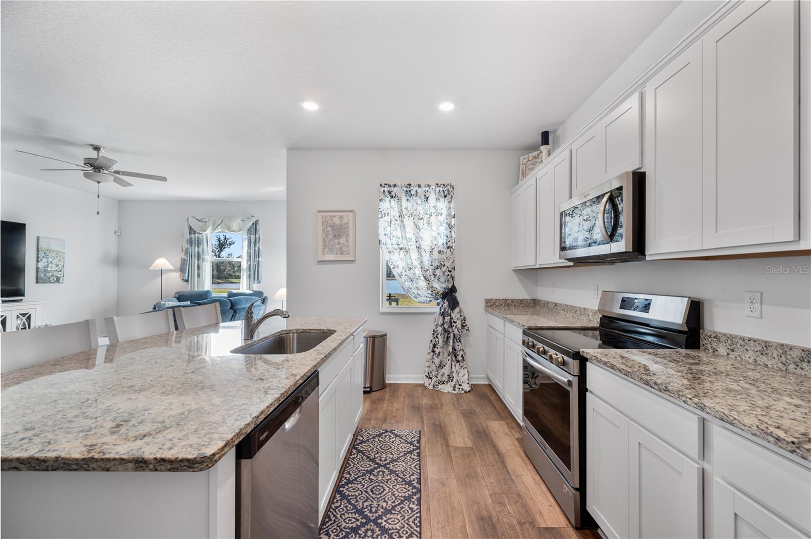 RIVERSTONE PH 3 & 4 - Residential